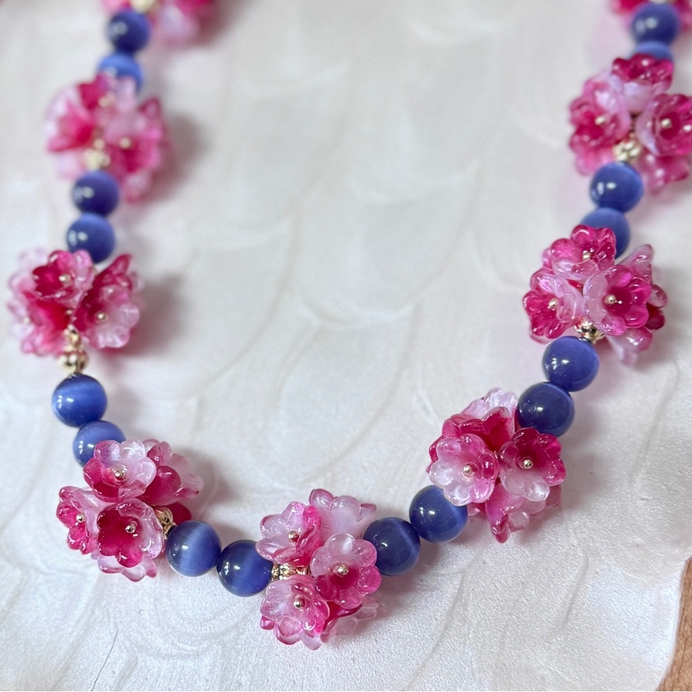 Eye Candy LA Yasamin Floral Beaded Necklace | Amethyst | Statement Jewelry - Picture 7 of 10